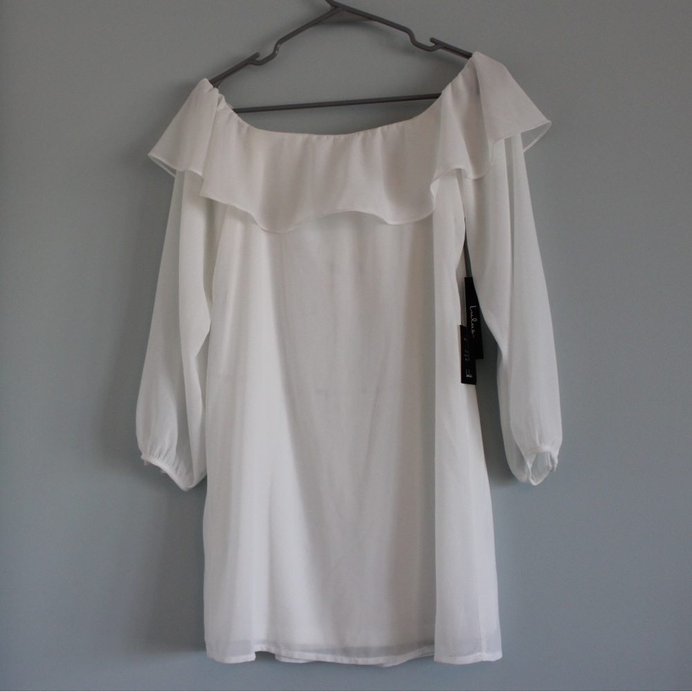 New Lulu’s Off Shoulder Long Sleeve White Flowy Mini Dress size S